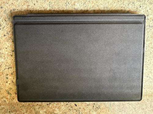 Microsoft Surface Pro (5th Gen, 1796)