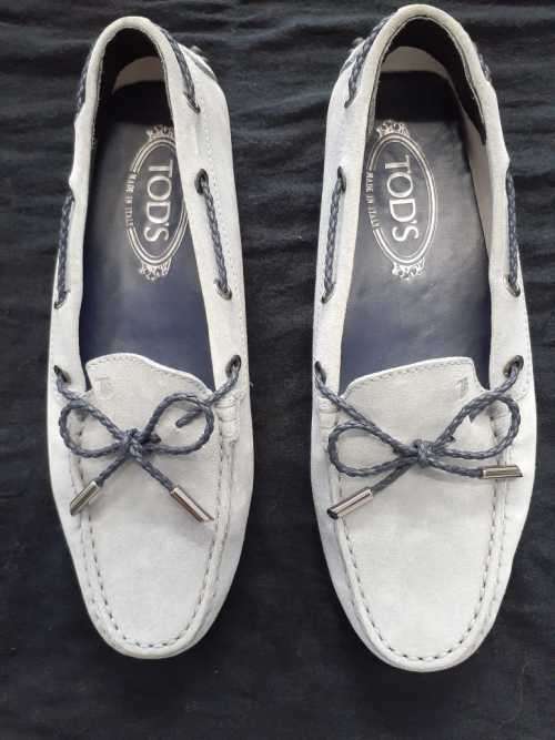 Tod's Gommino moccasins