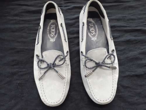Tod's Gommino moccasins