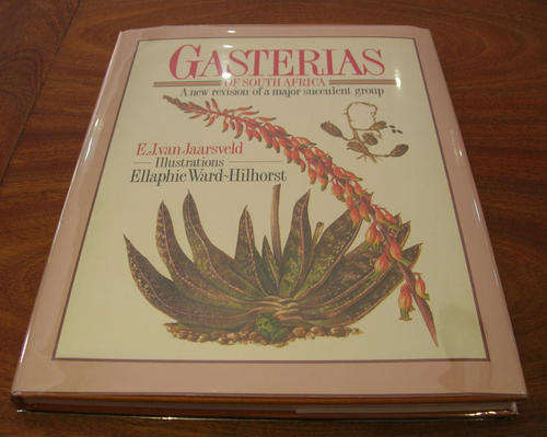 Gasterias of South Africa. A new revision of a major succulent group.