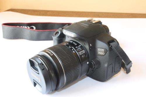 Canon EOS 700D