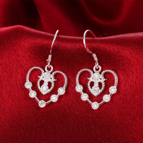 *Local Stock* New 925 Sterling silver filled Filigree heart design earrings with crystal elements
