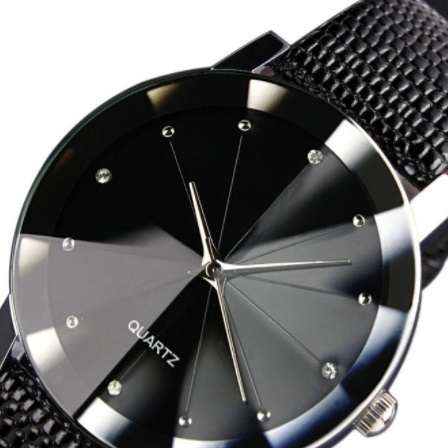 Classy Men's quartz watch in black