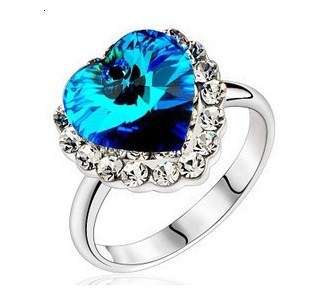 New 18k RGP white gold heart of the ocean ring with Genuine Austrian crystals, Stunning