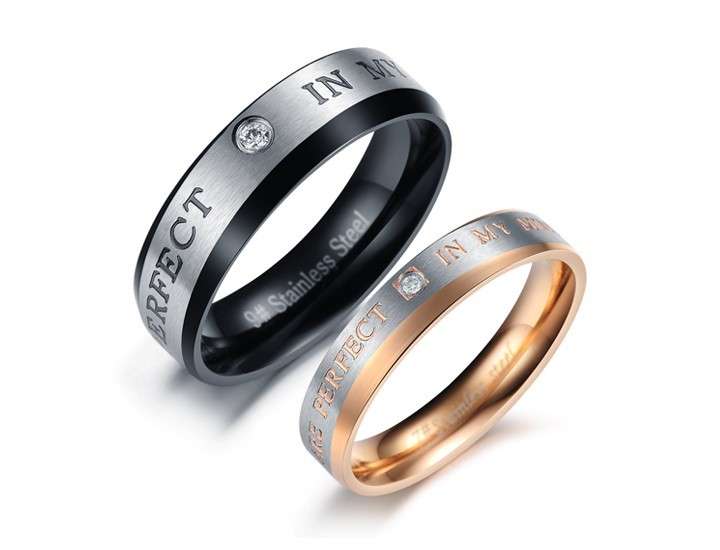 You are perfect in my mind couples rings, bid on mens ring receive the lady's for FREE. Amazing set.