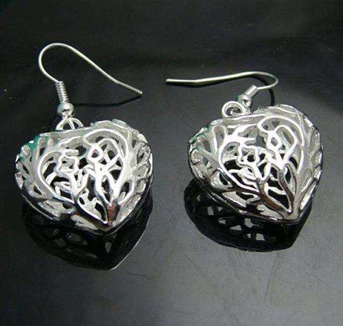 New 925 Sterling silver heart fine detail work earrings