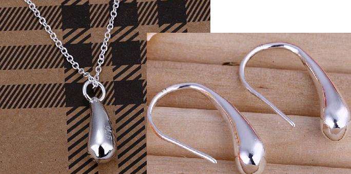 New 925 sterling silver water drop Earrings and Free matching pendant with chain