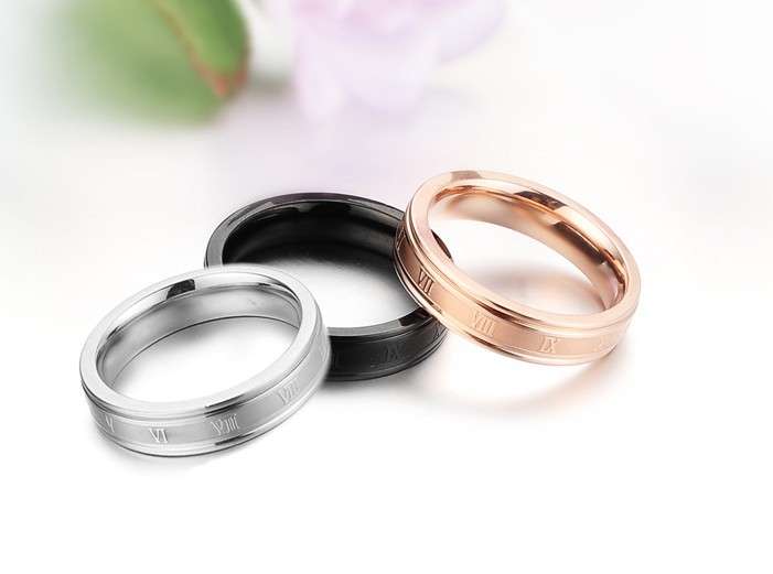 *R350* Local stock, New Roman Numerals black ring.