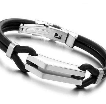 *Local Stock* New Mens Genuine silicone and stamped stainless steel bracelet. Dont miss out