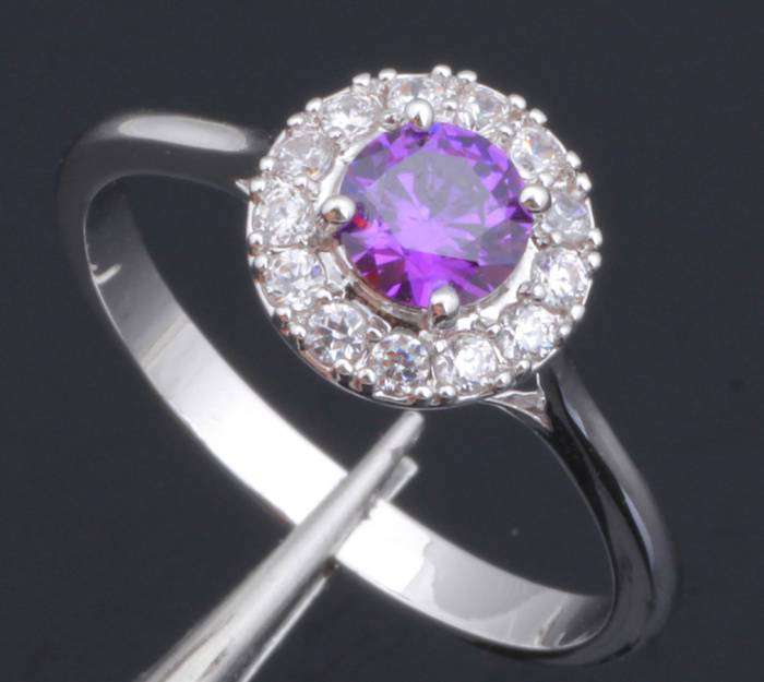 *Local Stock* 925 sterling silver filled Ladies Gorgeous designer Amethyst and Zircon gemstone ring