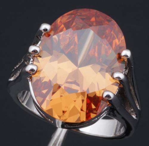 Local Stock, 925 sterling silver filled Gorgeous Designer ladies 12ct Morganite gemstone ring