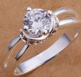 *Local Stock* New 925 sterling silver filled 1ct princess crystal ring, An absolute beauty