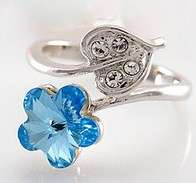 Local Stock, 18K RGP white gold flower ring with genuine Austrian crystals