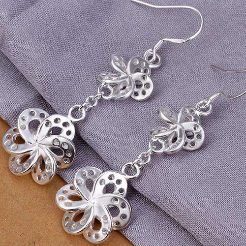 Local Stock, New 925 sterling silver filled stamped Dangle earrings with detail work. Stunning