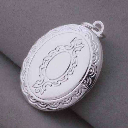New 925 Sterling silver filled Locket pendant with fine detail, add your own photo, Comes with Chain