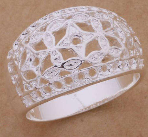 New 925 sterling silver filled stamped Chunky ladies ring with fine detail work