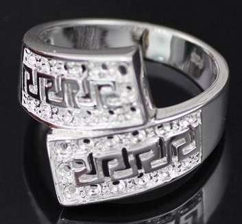 New 925 Sterling silver filled stamped Chunky ladies ring with intricate detail