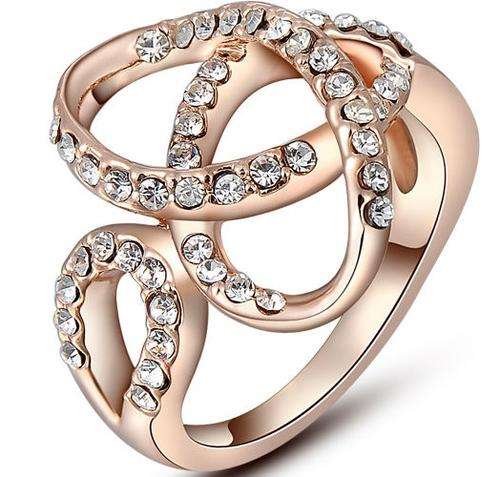 New 18K RGP in rose gold, ladies cris cross design chunky ring with AAA genuine Austrian crystals
