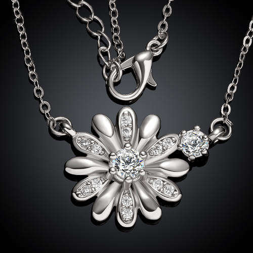 New 18K RGP in white gold, Ladies flower design necklace with AAA Crystal detail