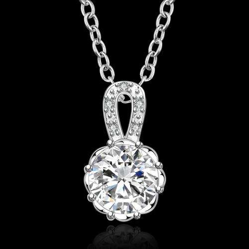 New 925 Sterling Silver filled delicate Ladies Genuine Crystal pendant with Free chain included