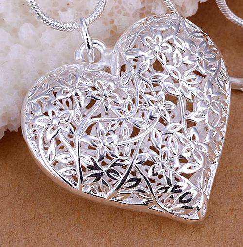 New 925 Sterling silver filled Ladies heart pendant with flower filigree detail and FREE chain