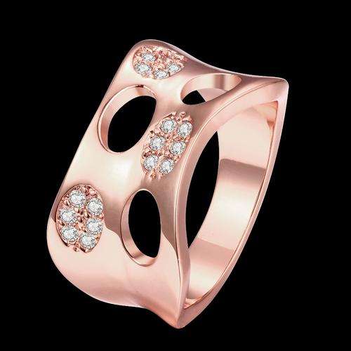 18K RGP in rose gold, Stunning ladies wavy design ring with AAA Genuine Austrian crystals