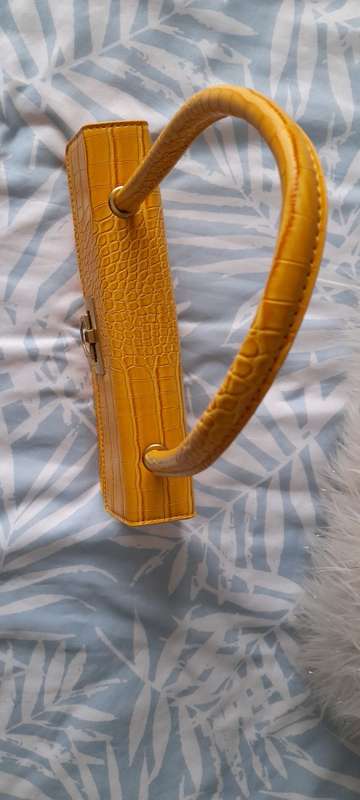 SA Fashion Master Pieces: Ladies Handbags