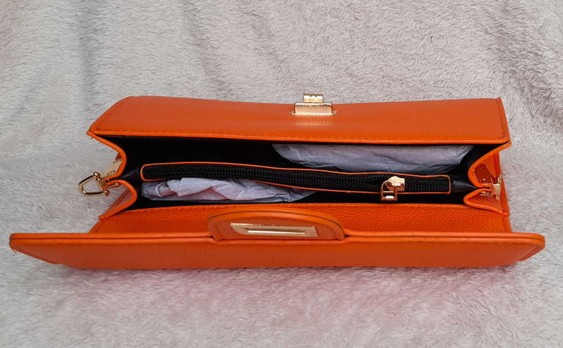 SA Fashion Master Pieces: Ladies Handbag