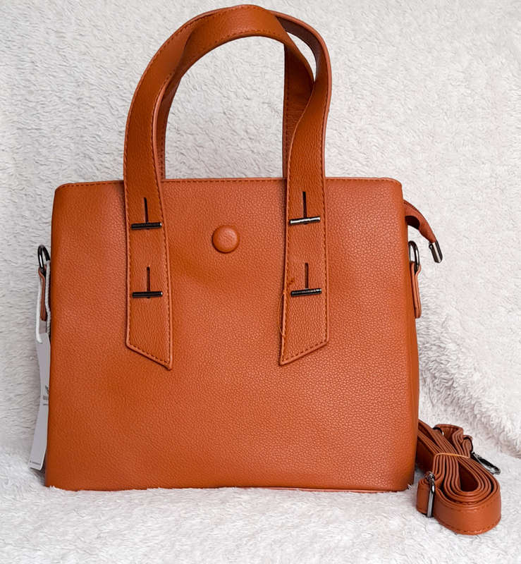 SA Fashion Master Pieces: Ladies Handbag