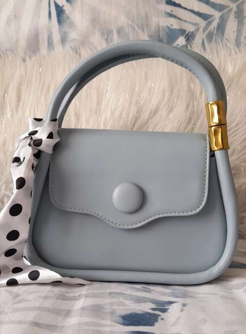 SA Fashion Master Pieces: Ladies Handbags
