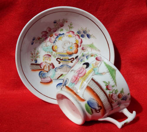 Antique Georgian porcelain Chinoiserie teacup and saucer Circa 1820-1840 Ref. C- 43