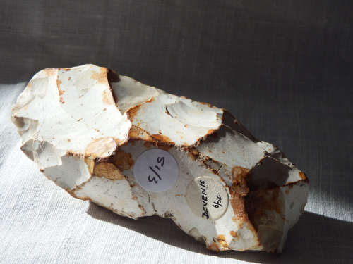 Mesolithic/Neolithic flint hand axe, or scraper? Around 11,600 - 4000 years BCE - Ref. # SI/3