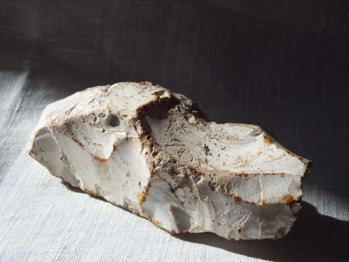 Mesolithic/Neolithic flint hand axe, or scraper? Around 11,600 - 4000 years BCE - Ref. # SI/3