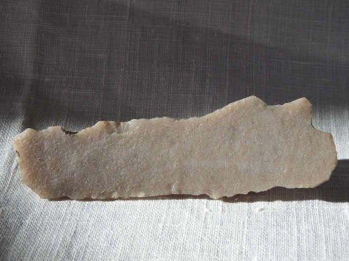 Mesolithic/Neolithic. Quartzite blade or scraper. 9600 - 4000 BCE - Ref. # SI/5