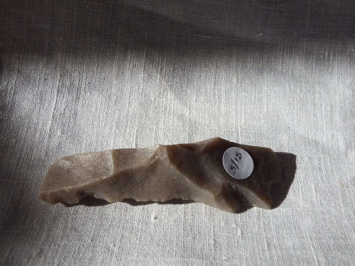 Mesolithic/Neolithic. Quartzite blade or scraper. 9600 - 4000 BCE - Ref. # SI/5