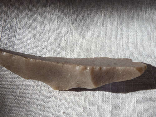 Mesolithic/Neolithic. Quartzite blade or scraper. 9600 - 4000 BCE - Ref. # SI/5