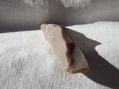 Mesolithic/Neolithic. Quartzite blade or scraper. 9600 - 4000 BCE - Ref. # SI/5