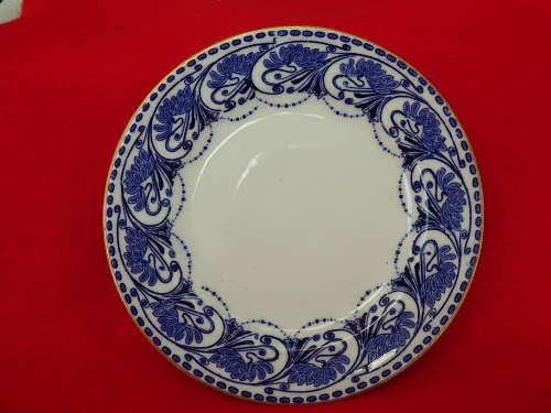 Royal Doulton trio Sandhurst pattern 1902-1922. Ref. C/80