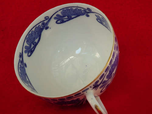 Royal Doulton trio Sandhurst pattern 1902-1922. Ref. C/80