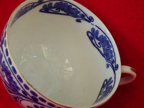Royal Doulton trio Sandhurst pattern 1902-1922. Ref. C/84