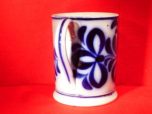 A very large earthenware ale/cider mug/tankard circa 1790  1830. Ref. C-94
