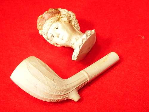 Two Early clay Tobacco Pipes Circa 1840  1880 Ref. CL-16