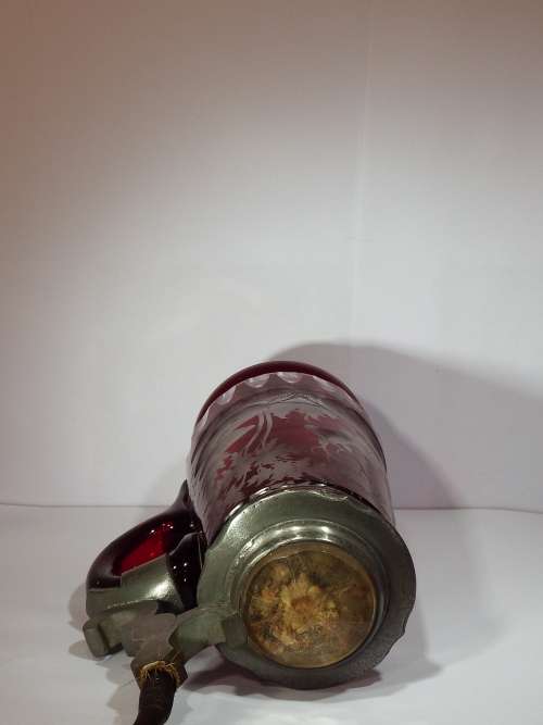 Exceptionally fine Austrian wheel engraved Ruby red glass Beer Stein circa 1860  1887.  Ref. GL-2