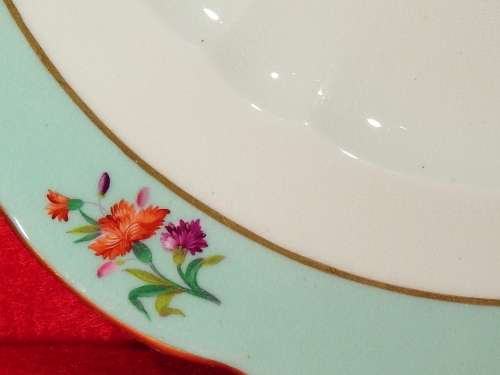 19th Century transfer and hand embellished porcelain plate. Ref. P-77