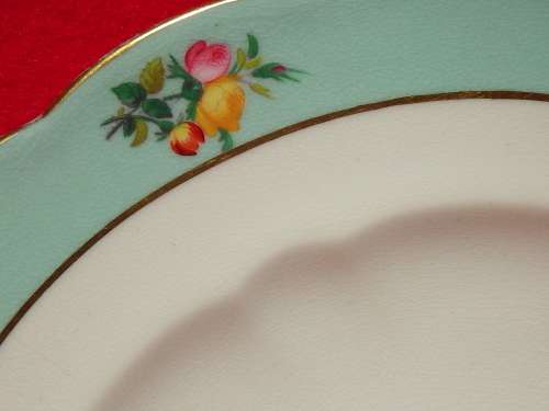 19th Century transfer and hand embellished porcelain plate. Ref. P-77