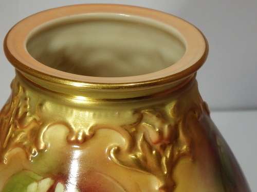 Royal Worcester Potpourri Vase Dated 1910 Ref. OR-35