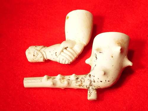 Two Early clay Tobacco Pipes Circa 1840  1880 Ref. CL-14