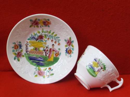 Georgian Chinoiserie porcelain Cup and Saucer Circa 1820-1830 Ref. C-96