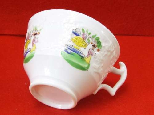 Georgian Chinoiserie porcelain Cup and Saucer Circa 1820-1830 Ref. C-96