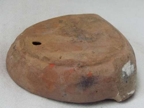 An Ancient Roman Era terracotta Oil Lamp. 1st-3rd Century AD.  Ref. CL-12